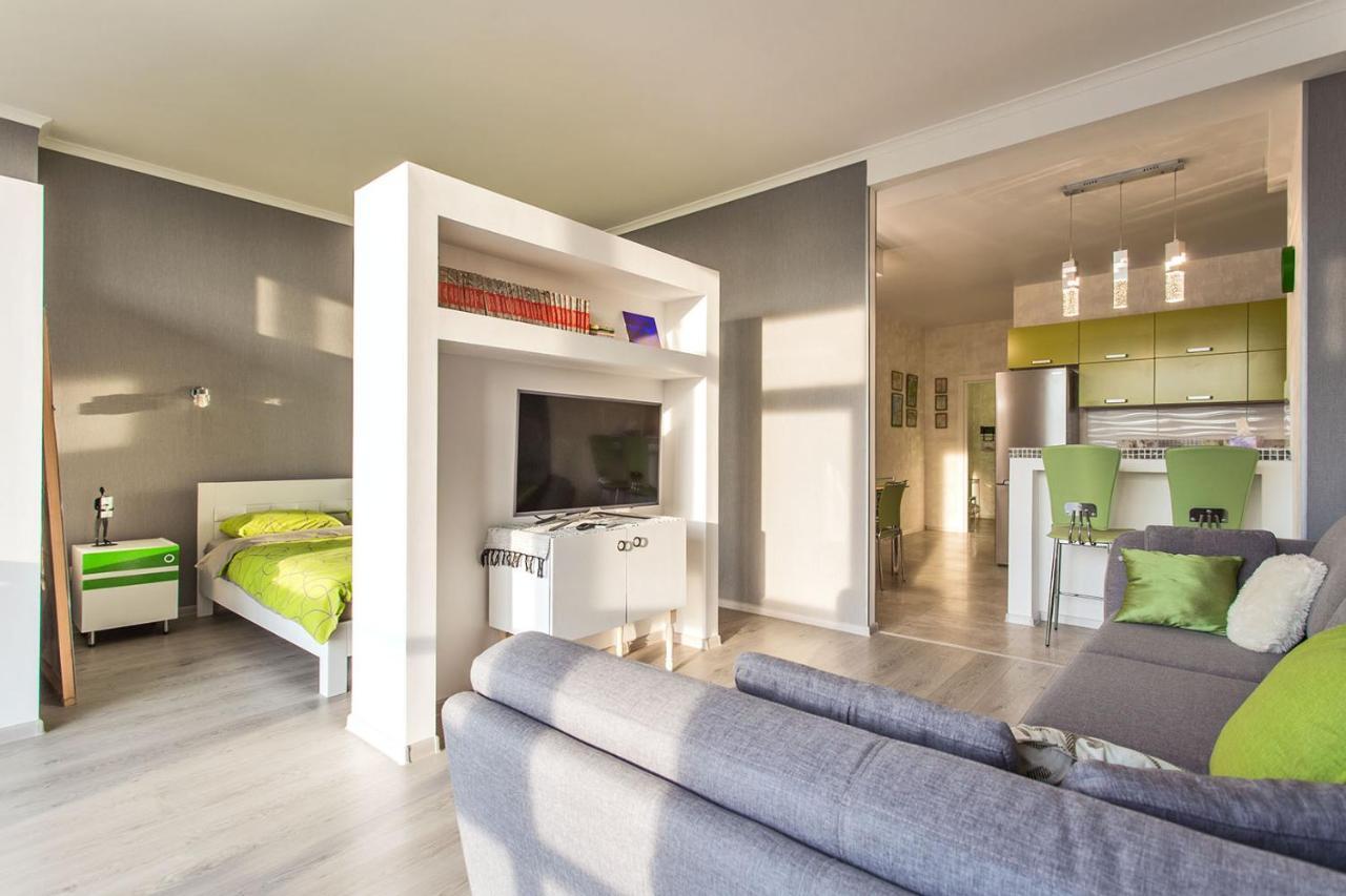 Gagarin Plaza Apartment 70 Square Metres On 12Th Floor Odesa Exterior foto
