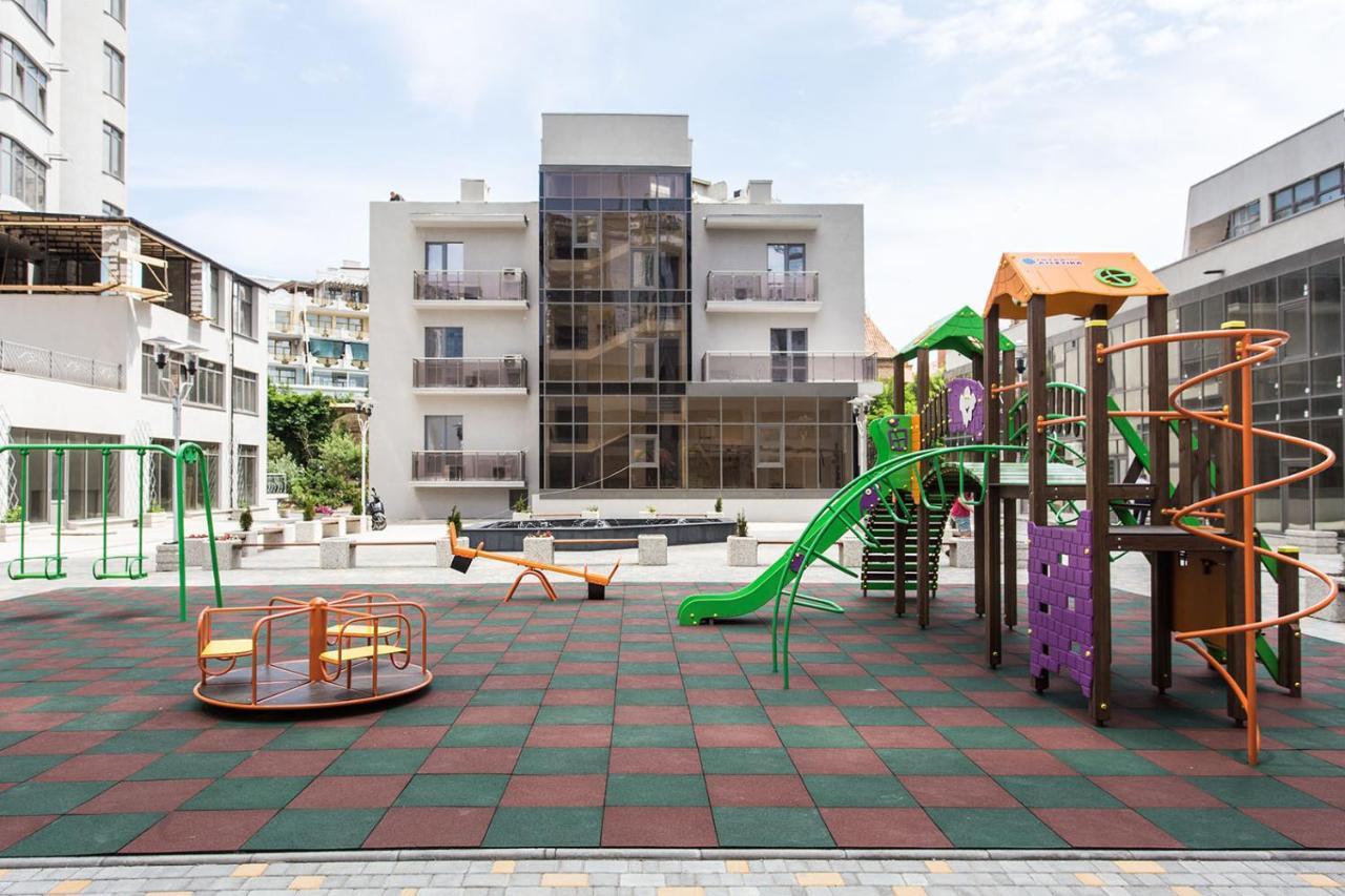 Gagarin Plaza Apartment 70 Square Metres On 12Th Floor Odesa Exterior foto